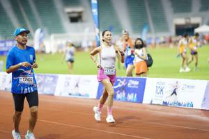 BIB: 12402, 12247, 2221
                            <button type="button" onclick="openModal(18676984)" class="btn btn-primary btn-sm float-right btn-popup" data-toggle="modal" data-target=".modal-high-quality">
                        <i class="fas fa-shopping-cart"></i> Add to Cart
                    </button>
                                            <button type="button" onclick="isThisMe(18676984, true)" class="btn btn-success btn-sm float-right btn-popup btn-isme hidden" data-toggle="tooltip" data-placement="bottom" title="นี่คือรูปของคุณใช่ไหม คลิกที่นี่เพื่อเอาเข้าอัลบั้ม">
                        <i class="fas fa-plus"></i> Add to album
                    </button>
                    <button type="button" onclick="isThisMe(18676984, false)" class="btn btn-warning btn-sm float-right btn-popup btn-isnotme hidden">
                        <i class="fas fa-ban"></i> Remove from album
                    </button>