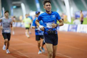 BIB: 128
                            <button type="button" onclick="openModal(18677258)" class="btn btn-primary btn-sm float-right btn-popup" data-toggle="modal" data-target=".modal-high-quality">
                        <i class="fas fa-shopping-cart"></i> Add to Cart
                    </button>
                                            <button type="button" onclick="isThisMe(18677258, true)" class="btn btn-success btn-sm float-right btn-popup btn-isme hidden" data-toggle="tooltip" data-placement="bottom" title="นี่คือรูปของคุณใช่ไหม คลิกที่นี่เพื่อเอาเข้าอัลบั้ม">
                        <i class="fas fa-plus"></i> Add to album
                    </button>
                    <button type="button" onclick="isThisMe(18677258, false)" class="btn btn-warning btn-sm float-right btn-popup btn-isnotme hidden">
                        <i class="fas fa-ban"></i> Remove from album
                    </button>