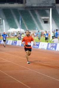 BIB: 1243
                            <button type="button" onclick="openModal(18679509)" class="btn btn-primary btn-sm float-right btn-popup" data-toggle="modal" data-target=".modal-high-quality">
                        <i class="fas fa-shopping-cart"></i> Add to Cart
                    </button>
                                            <button type="button" onclick="isThisMe(18679509, true)" class="btn btn-success btn-sm float-right btn-popup btn-isme hidden" data-toggle="tooltip" data-placement="bottom" title="นี่คือรูปของคุณใช่ไหม คลิกที่นี่เพื่อเอาเข้าอัลบั้ม">
                        <i class="fas fa-plus"></i> Add to album
                    </button>
                    <button type="button" onclick="isThisMe(18679509, false)" class="btn btn-warning btn-sm float-right btn-popup btn-isnotme hidden">
                        <i class="fas fa-ban"></i> Remove from album
                    </button>