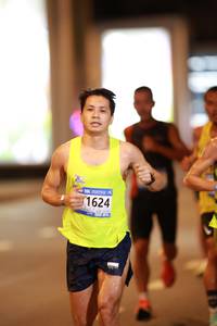 BIB: 1624, 100
                            <button type="button" onclick="openModal(18678246)" class="btn btn-primary btn-sm float-right btn-popup" data-toggle="modal" data-target=".modal-high-quality">
                        <i class="fas fa-shopping-cart"></i> Add to Cart
                    </button>
                                            <button type="button" onclick="isThisMe(18678246, true)" class="btn btn-success btn-sm float-right btn-popup btn-isme hidden" data-toggle="tooltip" data-placement="bottom" title="นี่คือรูปของคุณใช่ไหม คลิกที่นี่เพื่อเอาเข้าอัลบั้ม">
                        <i class="fas fa-plus"></i> Add to album
                    </button>
                    <button type="button" onclick="isThisMe(18678246, false)" class="btn btn-warning btn-sm float-right btn-popup btn-isnotme hidden">
                        <i class="fas fa-ban"></i> Remove from album
                    </button>