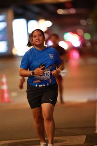 BIB: 810
                            <button type="button" onclick="openModal(18694318)" class="btn btn-primary btn-sm float-right btn-popup" data-toggle="modal" data-target=".modal-high-quality">
                        <i class="fas fa-shopping-cart"></i> Add to Cart
                    </button>
                                            <button type="button" onclick="isThisMe(18694318, true)" class="btn btn-success btn-sm float-right btn-popup btn-isme hidden" data-toggle="tooltip" data-placement="bottom" title="นี่คือรูปของคุณใช่ไหม คลิกที่นี่เพื่อเอาเข้าอัลบั้ม">
                        <i class="fas fa-plus"></i> Add to album
                    </button>
                    <button type="button" onclick="isThisMe(18694318, false)" class="btn btn-warning btn-sm float-right btn-popup btn-isnotme hidden">
                        <i class="fas fa-ban"></i> Remove from album
                    </button>