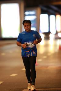 BIB: 2850
                            <button type="button" onclick="openModal(18693219)" class="btn btn-primary btn-sm float-right btn-popup" data-toggle="modal" data-target=".modal-high-quality">
                        <i class="fas fa-shopping-cart"></i> Add to Cart
                    </button>
                                            <button type="button" onclick="isThisMe(18693219, true)" class="btn btn-success btn-sm float-right btn-popup btn-isme hidden" data-toggle="tooltip" data-placement="bottom" title="นี่คือรูปของคุณใช่ไหม คลิกที่นี่เพื่อเอาเข้าอัลบั้ม">
                        <i class="fas fa-plus"></i> Add to album
                    </button>
                    <button type="button" onclick="isThisMe(18693219, false)" class="btn btn-warning btn-sm float-right btn-popup btn-isnotme hidden">
                        <i class="fas fa-ban"></i> Remove from album
                    </button>