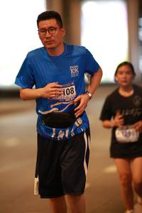 BIB: 108
                            <button type="button" onclick="openModal(18693722)" class="btn btn-primary btn-sm float-right btn-popup" data-toggle="modal" data-target=".modal-high-quality">
                        <i class="fas fa-shopping-cart"></i> Add to Cart
                    </button>
                                            <button type="button" onclick="isThisMe(18693722, true)" class="btn btn-success btn-sm float-right btn-popup btn-isme hidden" data-toggle="tooltip" data-placement="bottom" title="นี่คือรูปของคุณใช่ไหม คลิกที่นี่เพื่อเอาเข้าอัลบั้ม">
                        <i class="fas fa-plus"></i> Add to album
                    </button>
                    <button type="button" onclick="isThisMe(18693722, false)" class="btn btn-warning btn-sm float-right btn-popup btn-isnotme hidden">
                        <i class="fas fa-ban"></i> Remove from album
                    </button>