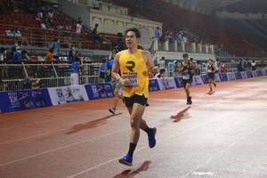 BIB: 105
                            <button type="button" onclick="openModal(18712734)" class="btn btn-primary btn-sm float-right btn-popup" data-toggle="modal" data-target=".modal-high-quality">
                        <i class="fas fa-shopping-cart"></i> Add to Cart
                    </button>
                                            <button type="button" onclick="isThisMe(18712734, true)" class="btn btn-success btn-sm float-right btn-popup btn-isme hidden" data-toggle="tooltip" data-placement="bottom" title="นี่คือรูปของคุณใช่ไหม คลิกที่นี่เพื่อเอาเข้าอัลบั้ม">
                        <i class="fas fa-plus"></i> Add to album
                    </button>
                    <button type="button" onclick="isThisMe(18712734, false)" class="btn btn-warning btn-sm float-right btn-popup btn-isnotme hidden">
                        <i class="fas fa-ban"></i> Remove from album
                    </button>