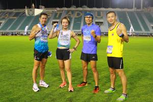 BIB: 12041, 11929, 11770, 100, 751
                            <button type="button" onclick="openModal(18713779)" class="btn btn-primary btn-sm float-right btn-popup" data-toggle="modal" data-target=".modal-high-quality">
                        <i class="fas fa-shopping-cart"></i> Add to Cart
                    </button>
                                            <button type="button" onclick="isThisMe(18713779, true)" class="btn btn-success btn-sm float-right btn-popup btn-isme hidden" data-toggle="tooltip" data-placement="bottom" title="นี่คือรูปของคุณใช่ไหม คลิกที่นี่เพื่อเอาเข้าอัลบั้ม">
                        <i class="fas fa-plus"></i> Add to album
                    </button>
                    <button type="button" onclick="isThisMe(18713779, false)" class="btn btn-warning btn-sm float-right btn-popup btn-isnotme hidden">
                        <i class="fas fa-ban"></i> Remove from album
                    </button>