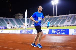 BIB: 12666
                            <button type="button" onclick="openModal(18777498)" class="btn btn-primary btn-sm float-right btn-popup" data-toggle="modal" data-target=".modal-high-quality">
                        <i class="fas fa-shopping-cart"></i> Add to Cart
                    </button>
                                            <button type="button" onclick="isThisMe(18777498, true)" class="btn btn-success btn-sm float-right btn-popup btn-isme hidden" data-toggle="tooltip" data-placement="bottom" title="นี่คือรูปของคุณใช่ไหม คลิกที่นี่เพื่อเอาเข้าอัลบั้ม">
                        <i class="fas fa-plus"></i> Add to album
                    </button>
                    <button type="button" onclick="isThisMe(18777498, false)" class="btn btn-warning btn-sm float-right btn-popup btn-isnotme hidden">
                        <i class="fas fa-ban"></i> Remove from album
                    </button>