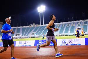 BIB: 2022
                            <button type="button" onclick="openModal(18776729)" class="btn btn-primary btn-sm float-right btn-popup" data-toggle="modal" data-target=".modal-high-quality">
                        <i class="fas fa-shopping-cart"></i> Add to Cart
                    </button>
                                            <button type="button" onclick="isThisMe(18776729, true)" class="btn btn-success btn-sm float-right btn-popup btn-isme hidden" data-toggle="tooltip" data-placement="bottom" title="นี่คือรูปของคุณใช่ไหม คลิกที่นี่เพื่อเอาเข้าอัลบั้ม">
                        <i class="fas fa-plus"></i> Add to album
                    </button>
                    <button type="button" onclick="isThisMe(18776729, false)" class="btn btn-warning btn-sm float-right btn-popup btn-isnotme hidden">
                        <i class="fas fa-ban"></i> Remove from album
                    </button>