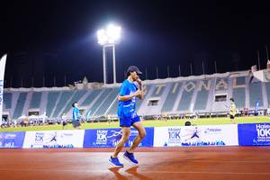 BIB: 2002, 200
                            <button type="button" onclick="openModal(18776825)" class="btn btn-primary btn-sm float-right btn-popup" data-toggle="modal" data-target=".modal-high-quality">
                        <i class="fas fa-shopping-cart"></i> Add to Cart
                    </button>
                                            <button type="button" onclick="isThisMe(18776825, true)" class="btn btn-success btn-sm float-right btn-popup btn-isme hidden" data-toggle="tooltip" data-placement="bottom" title="นี่คือรูปของคุณใช่ไหม คลิกที่นี่เพื่อเอาเข้าอัลบั้ม">
                        <i class="fas fa-plus"></i> Add to album
                    </button>
                    <button type="button" onclick="isThisMe(18776825, false)" class="btn btn-warning btn-sm float-right btn-popup btn-isnotme hidden">
                        <i class="fas fa-ban"></i> Remove from album
                    </button>