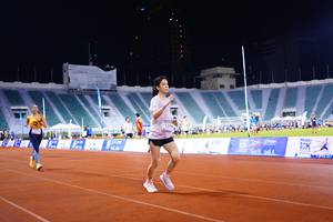 BIB: 129
                            <button type="button" onclick="openModal(18777181)" class="btn btn-primary btn-sm float-right btn-popup" data-toggle="modal" data-target=".modal-high-quality">
                        <i class="fas fa-shopping-cart"></i> Add to Cart
                    </button>
                                            <button type="button" onclick="isThisMe(18777181, true)" class="btn btn-success btn-sm float-right btn-popup btn-isme hidden" data-toggle="tooltip" data-placement="bottom" title="นี่คือรูปของคุณใช่ไหม คลิกที่นี่เพื่อเอาเข้าอัลบั้ม">
                        <i class="fas fa-plus"></i> Add to album
                    </button>
                    <button type="button" onclick="isThisMe(18777181, false)" class="btn btn-warning btn-sm float-right btn-popup btn-isnotme hidden">
                        <i class="fas fa-ban"></i> Remove from album
                    </button>