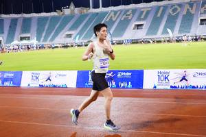 BIB: 14727, 12416, 2022
                            <button type="button" onclick="openModal(18776471)" class="btn btn-primary btn-sm float-right btn-popup" data-toggle="modal" data-target=".modal-high-quality">
                        <i class="fas fa-shopping-cart"></i> Add to Cart
                    </button>
                                            <button type="button" onclick="isThisMe(18776471, true)" class="btn btn-success btn-sm float-right btn-popup btn-isme hidden" data-toggle="tooltip" data-placement="bottom" title="นี่คือรูปของคุณใช่ไหม คลิกที่นี่เพื่อเอาเข้าอัลบั้ม">
                        <i class="fas fa-plus"></i> Add to album
                    </button>
                    <button type="button" onclick="isThisMe(18776471, false)" class="btn btn-warning btn-sm float-right btn-popup btn-isnotme hidden">
                        <i class="fas fa-ban"></i> Remove from album
                    </button>