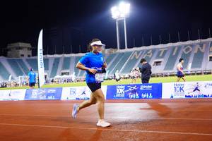 BIB: 1466, 2002
                            <button type="button" onclick="openModal(18776670)" class="btn btn-primary btn-sm float-right btn-popup" data-toggle="modal" data-target=".modal-high-quality">
                        <i class="fas fa-shopping-cart"></i> Add to Cart
                    </button>
                                            <button type="button" onclick="isThisMe(18776670, true)" class="btn btn-success btn-sm float-right btn-popup btn-isme hidden" data-toggle="tooltip" data-placement="bottom" title="นี่คือรูปของคุณใช่ไหม คลิกที่นี่เพื่อเอาเข้าอัลบั้ม">
                        <i class="fas fa-plus"></i> Add to album
                    </button>
                    <button type="button" onclick="isThisMe(18776670, false)" class="btn btn-warning btn-sm float-right btn-popup btn-isnotme hidden">
                        <i class="fas fa-ban"></i> Remove from album
                    </button>