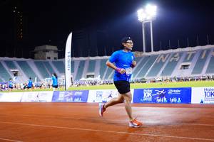 BIB: 1227, 202
                            <button type="button" onclick="openModal(18777982)" class="btn btn-primary btn-sm float-right btn-popup" data-toggle="modal" data-target=".modal-high-quality">
                        <i class="fas fa-shopping-cart"></i> Add to Cart
                    </button>
                                            <button type="button" onclick="isThisMe(18777982, true)" class="btn btn-success btn-sm float-right btn-popup btn-isme hidden" data-toggle="tooltip" data-placement="bottom" title="นี่คือรูปของคุณใช่ไหม คลิกที่นี่เพื่อเอาเข้าอัลบั้ม">
                        <i class="fas fa-plus"></i> Add to album
                    </button>
                    <button type="button" onclick="isThisMe(18777982, false)" class="btn btn-warning btn-sm float-right btn-popup btn-isnotme hidden">
                        <i class="fas fa-ban"></i> Remove from album
                    </button>