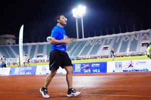 BIB: 2002
                            <button type="button" onclick="openModal(18776914)" class="btn btn-primary btn-sm float-right btn-popup" data-toggle="modal" data-target=".modal-high-quality">
                        <i class="fas fa-shopping-cart"></i> Add to Cart
                    </button>
                                            <button type="button" onclick="isThisMe(18776914, true)" class="btn btn-success btn-sm float-right btn-popup btn-isme hidden" data-toggle="tooltip" data-placement="bottom" title="นี่คือรูปของคุณใช่ไหม คลิกที่นี่เพื่อเอาเข้าอัลบั้ม">
                        <i class="fas fa-plus"></i> Add to album
                    </button>
                    <button type="button" onclick="isThisMe(18776914, false)" class="btn btn-warning btn-sm float-right btn-popup btn-isnotme hidden">
                        <i class="fas fa-ban"></i> Remove from album
                    </button>