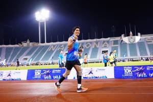 BIB: 200, 2022
                            <button type="button" onclick="openModal(18777100)" class="btn btn-primary btn-sm float-right btn-popup" data-toggle="modal" data-target=".modal-high-quality">
                        <i class="fas fa-shopping-cart"></i> Add to Cart
                    </button>
                                            <button type="button" onclick="isThisMe(18777100, true)" class="btn btn-success btn-sm float-right btn-popup btn-isme hidden" data-toggle="tooltip" data-placement="bottom" title="นี่คือรูปของคุณใช่ไหม คลิกที่นี่เพื่อเอาเข้าอัลบั้ม">
                        <i class="fas fa-plus"></i> Add to album
                    </button>
                    <button type="button" onclick="isThisMe(18777100, false)" class="btn btn-warning btn-sm float-right btn-popup btn-isnotme hidden">
                        <i class="fas fa-ban"></i> Remove from album
                    </button>