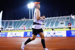 BIB: 200
                            <button type="button" onclick="openModal(18776797)" class="btn btn-primary btn-sm float-right btn-popup" data-toggle="modal" data-target=".modal-high-quality">
                        <i class="fas fa-shopping-cart"></i> Add to Cart
                    </button>
                                            <button type="button" onclick="isThisMe(18776797, true)" class="btn btn-success btn-sm float-right btn-popup btn-isme hidden" data-toggle="tooltip" data-placement="bottom" title="นี่คือรูปของคุณใช่ไหม คลิกที่นี่เพื่อเอาเข้าอัลบั้ม">
                        <i class="fas fa-plus"></i> Add to album
                    </button>
                    <button type="button" onclick="isThisMe(18776797, false)" class="btn btn-warning btn-sm float-right btn-popup btn-isnotme hidden">
                        <i class="fas fa-ban"></i> Remove from album
                    </button>