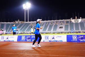 BIB: 576, 2022, 2012
                            <button type="button" onclick="openModal(18777521)" class="btn btn-primary btn-sm float-right btn-popup" data-toggle="modal" data-target=".modal-high-quality">
                        <i class="fas fa-shopping-cart"></i> Add to Cart
                    </button>
                                            <button type="button" onclick="isThisMe(18777521, true)" class="btn btn-success btn-sm float-right btn-popup btn-isme hidden" data-toggle="tooltip" data-placement="bottom" title="นี่คือรูปของคุณใช่ไหม คลิกที่นี่เพื่อเอาเข้าอัลบั้ม">
                        <i class="fas fa-plus"></i> Add to album
                    </button>
                    <button type="button" onclick="isThisMe(18777521, false)" class="btn btn-warning btn-sm float-right btn-popup btn-isnotme hidden">
                        <i class="fas fa-ban"></i> Remove from album
                    </button>