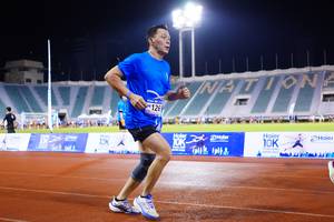 BIB: 126
                            <button type="button" onclick="openModal(18777298)" class="btn btn-primary btn-sm float-right btn-popup" data-toggle="modal" data-target=".modal-high-quality">
                        <i class="fas fa-shopping-cart"></i> Add to Cart
                    </button>
                                            <button type="button" onclick="isThisMe(18777298, true)" class="btn btn-success btn-sm float-right btn-popup btn-isme hidden" data-toggle="tooltip" data-placement="bottom" title="นี่คือรูปของคุณใช่ไหม คลิกที่นี่เพื่อเอาเข้าอัลบั้ม">
                        <i class="fas fa-plus"></i> Add to album
                    </button>
                    <button type="button" onclick="isThisMe(18777298, false)" class="btn btn-warning btn-sm float-right btn-popup btn-isnotme hidden">
                        <i class="fas fa-ban"></i> Remove from album
                    </button>