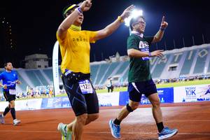 BIB: 12671, 12317, 2012
                            <button type="button" onclick="openModal(18777881)" class="btn btn-primary btn-sm float-right btn-popup" data-toggle="modal" data-target=".modal-high-quality">
                        <i class="fas fa-shopping-cart"></i> Add to Cart
                    </button>
                                            <button type="button" onclick="isThisMe(18777881, true)" class="btn btn-success btn-sm float-right btn-popup btn-isme hidden" data-toggle="tooltip" data-placement="bottom" title="นี่คือรูปของคุณใช่ไหม คลิกที่นี่เพื่อเอาเข้าอัลบั้ม">
                        <i class="fas fa-plus"></i> Add to album
                    </button>
                    <button type="button" onclick="isThisMe(18777881, false)" class="btn btn-warning btn-sm float-right btn-popup btn-isnotme hidden">
                        <i class="fas fa-ban"></i> Remove from album
                    </button>