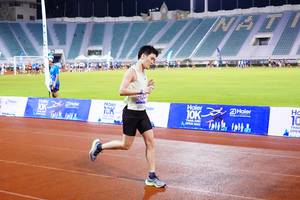 BIB: 2012
                            <button type="button" onclick="openModal(18776469)" class="btn btn-primary btn-sm float-right btn-popup" data-toggle="modal" data-target=".modal-high-quality">
                        <i class="fas fa-shopping-cart"></i> Add to Cart
                    </button>
                                            <button type="button" onclick="isThisMe(18776469, true)" class="btn btn-success btn-sm float-right btn-popup btn-isme hidden" data-toggle="tooltip" data-placement="bottom" title="นี่คือรูปของคุณใช่ไหม คลิกที่นี่เพื่อเอาเข้าอัลบั้ม">
                        <i class="fas fa-plus"></i> Add to album
                    </button>
                    <button type="button" onclick="isThisMe(18776469, false)" class="btn btn-warning btn-sm float-right btn-popup btn-isnotme hidden">
                        <i class="fas fa-ban"></i> Remove from album
                    </button>