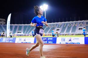 BIB: 12600
                            <button type="button" onclick="openModal(18777850)" class="btn btn-primary btn-sm float-right btn-popup" data-toggle="modal" data-target=".modal-high-quality">
                        <i class="fas fa-shopping-cart"></i> Add to Cart
                    </button>
                                            <button type="button" onclick="isThisMe(18777850, true)" class="btn btn-success btn-sm float-right btn-popup btn-isme hidden" data-toggle="tooltip" data-placement="bottom" title="นี่คือรูปของคุณใช่ไหม คลิกที่นี่เพื่อเอาเข้าอัลบั้ม">
                        <i class="fas fa-plus"></i> Add to album
                    </button>
                    <button type="button" onclick="isThisMe(18777850, false)" class="btn btn-warning btn-sm float-right btn-popup btn-isnotme hidden">
                        <i class="fas fa-ban"></i> Remove from album
                    </button>