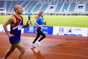 BIB: 1236, 2022
                            <button type="button" onclick="openModal(18776502)" class="btn btn-primary btn-sm float-right btn-popup" data-toggle="modal" data-target=".modal-high-quality">
                        <i class="fas fa-shopping-cart"></i> Add to Cart
                    </button>
                                            <button type="button" onclick="isThisMe(18776502, true)" class="btn btn-success btn-sm float-right btn-popup btn-isme hidden" data-toggle="tooltip" data-placement="bottom" title="นี่คือรูปของคุณใช่ไหม คลิกที่นี่เพื่อเอาเข้าอัลบั้ม">
                        <i class="fas fa-plus"></i> Add to album
                    </button>
                    <button type="button" onclick="isThisMe(18776502, false)" class="btn btn-warning btn-sm float-right btn-popup btn-isnotme hidden">
                        <i class="fas fa-ban"></i> Remove from album
                    </button>