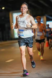 BIB: 12511
                            <button type="button" onclick="openModal(18750199)" class="btn btn-primary btn-sm float-right btn-popup" data-toggle="modal" data-target=".modal-high-quality">
                        <i class="fas fa-shopping-cart"></i> Add to Cart
                    </button>
                                            <button type="button" onclick="isThisMe(18750199, true)" class="btn btn-success btn-sm float-right btn-popup btn-isme hidden" data-toggle="tooltip" data-placement="bottom" title="นี่คือรูปของคุณใช่ไหม คลิกที่นี่เพื่อเอาเข้าอัลบั้ม">
                        <i class="fas fa-plus"></i> Add to album
                    </button>
                    <button type="button" onclick="isThisMe(18750199, false)" class="btn btn-warning btn-sm float-right btn-popup btn-isnotme hidden">
                        <i class="fas fa-ban"></i> Remove from album
                    </button>