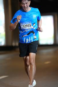 BIB: 12955
                            <button type="button" onclick="openModal(18668306)" class="btn btn-primary btn-sm float-right btn-popup" data-toggle="modal" data-target=".modal-high-quality">
                        <i class="fas fa-shopping-cart"></i> Add to Cart
                    </button>
                                            <button type="button" onclick="isThisMe(18668306, true)" class="btn btn-success btn-sm float-right btn-popup btn-isme hidden" data-toggle="tooltip" data-placement="bottom" title="นี่คือรูปของคุณใช่ไหม คลิกที่นี่เพื่อเอาเข้าอัลบั้ม">
                        <i class="fas fa-plus"></i> Add to album
                    </button>
                    <button type="button" onclick="isThisMe(18668306, false)" class="btn btn-warning btn-sm float-right btn-popup btn-isnotme hidden">
                        <i class="fas fa-ban"></i> Remove from album
                    </button>