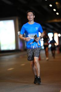 BIB: 1310
                            <button type="button" onclick="openModal(18660165)" class="btn btn-primary btn-sm float-right btn-popup" data-toggle="modal" data-target=".modal-high-quality">
                        <i class="fas fa-shopping-cart"></i> Add to Cart
                    </button>
                                            <button type="button" onclick="isThisMe(18660165, true)" class="btn btn-success btn-sm float-right btn-popup btn-isme hidden" data-toggle="tooltip" data-placement="bottom" title="นี่คือรูปของคุณใช่ไหม คลิกที่นี่เพื่อเอาเข้าอัลบั้ม">
                        <i class="fas fa-plus"></i> Add to album
                    </button>
                    <button type="button" onclick="isThisMe(18660165, false)" class="btn btn-warning btn-sm float-right btn-popup btn-isnotme hidden">
                        <i class="fas fa-ban"></i> Remove from album
                    </button>