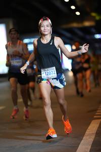 BIB: 1900, 12072
                            <button type="button" onclick="openModal(18658281)" class="btn btn-primary btn-sm float-right btn-popup" data-toggle="modal" data-target=".modal-high-quality">
                        <i class="fas fa-shopping-cart"></i> Add to Cart
                    </button>
                                            <button type="button" onclick="isThisMe(18658281, true)" class="btn btn-success btn-sm float-right btn-popup btn-isme hidden" data-toggle="tooltip" data-placement="bottom" title="นี่คือรูปของคุณใช่ไหม คลิกที่นี่เพื่อเอาเข้าอัลบั้ม">
                        <i class="fas fa-plus"></i> Add to album
                    </button>
                    <button type="button" onclick="isThisMe(18658281, false)" class="btn btn-warning btn-sm float-right btn-popup btn-isnotme hidden">
                        <i class="fas fa-ban"></i> Remove from album
                    </button>