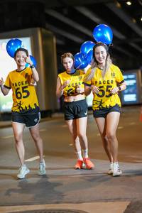 BIB: 164
                            <button type="button" onclick="openModal(18759046)" class="btn btn-primary btn-sm float-right btn-popup" data-toggle="modal" data-target=".modal-high-quality">
                        <i class="fas fa-shopping-cart"></i> Add to Cart
                    </button>
                                            <button type="button" onclick="isThisMe(18759046, true)" class="btn btn-success btn-sm float-right btn-popup btn-isme hidden" data-toggle="tooltip" data-placement="bottom" title="นี่คือรูปของคุณใช่ไหม คลิกที่นี่เพื่อเอาเข้าอัลบั้ม">
                        <i class="fas fa-plus"></i> Add to album
                    </button>
                    <button type="button" onclick="isThisMe(18759046, false)" class="btn btn-warning btn-sm float-right btn-popup btn-isnotme hidden">
                        <i class="fas fa-ban"></i> Remove from album
                    </button>