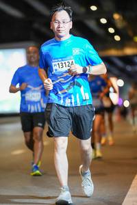 BIB: 13124
                            <button type="button" onclick="openModal(18756732)" class="btn btn-primary btn-sm float-right btn-popup" data-toggle="modal" data-target=".modal-high-quality">
                        <i class="fas fa-shopping-cart"></i> Add to Cart
                    </button>
                                            <button type="button" onclick="isThisMe(18756732, true)" class="btn btn-success btn-sm float-right btn-popup btn-isme hidden" data-toggle="tooltip" data-placement="bottom" title="นี่คือรูปของคุณใช่ไหม คลิกที่นี่เพื่อเอาเข้าอัลบั้ม">
                        <i class="fas fa-plus"></i> Add to album
                    </button>
                    <button type="button" onclick="isThisMe(18756732, false)" class="btn btn-warning btn-sm float-right btn-popup btn-isnotme hidden">
                        <i class="fas fa-ban"></i> Remove from album
                    </button>