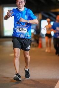 BIB: 101, 12757, 360
                            <button type="button" onclick="openModal(18760107)" class="btn btn-primary btn-sm float-right btn-popup" data-toggle="modal" data-target=".modal-high-quality">
                        <i class="fas fa-shopping-cart"></i> Add to Cart
                    </button>
                                            <button type="button" onclick="isThisMe(18760107, true)" class="btn btn-success btn-sm float-right btn-popup btn-isme hidden" data-toggle="tooltip" data-placement="bottom" title="นี่คือรูปของคุณใช่ไหม คลิกที่นี่เพื่อเอาเข้าอัลบั้ม">
                        <i class="fas fa-plus"></i> Add to album
                    </button>
                    <button type="button" onclick="isThisMe(18760107, false)" class="btn btn-warning btn-sm float-right btn-popup btn-isnotme hidden">
                        <i class="fas fa-ban"></i> Remove from album
                    </button>