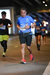 BIB: 250, 1284
                            <button type="button" onclick="openModal(18759982)" class="btn btn-primary btn-sm float-right btn-popup" data-toggle="modal" data-target=".modal-high-quality">
                        <i class="fas fa-shopping-cart"></i> Add to Cart
                    </button>
                                            <button type="button" onclick="isThisMe(18759982, true)" class="btn btn-success btn-sm float-right btn-popup btn-isme hidden" data-toggle="tooltip" data-placement="bottom" title="นี่คือรูปของคุณใช่ไหม คลิกที่นี่เพื่อเอาเข้าอัลบั้ม">
                        <i class="fas fa-plus"></i> Add to album
                    </button>
                    <button type="button" onclick="isThisMe(18759982, false)" class="btn btn-warning btn-sm float-right btn-popup btn-isnotme hidden">
                        <i class="fas fa-ban"></i> Remove from album
                    </button>