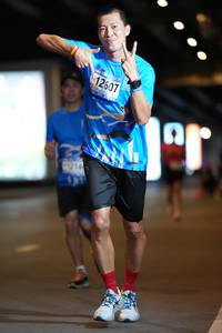 BIB: 1214, 12607
                            <button type="button" onclick="openModal(18662601)" class="btn btn-primary btn-sm float-right btn-popup" data-toggle="modal" data-target=".modal-high-quality">
                        <i class="fas fa-shopping-cart"></i> Add to Cart
                    </button>
                                            <button type="button" onclick="isThisMe(18662601, true)" class="btn btn-success btn-sm float-right btn-popup btn-isme hidden" data-toggle="tooltip" data-placement="bottom" title="นี่คือรูปของคุณใช่ไหม คลิกที่นี่เพื่อเอาเข้าอัลบั้ม">
                        <i class="fas fa-plus"></i> Add to album
                    </button>
                    <button type="button" onclick="isThisMe(18662601, false)" class="btn btn-warning btn-sm float-right btn-popup btn-isnotme hidden">
                        <i class="fas fa-ban"></i> Remove from album
                    </button>