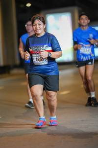 BIB: 12555
                            <button type="button" onclick="openModal(18760215)" class="btn btn-primary btn-sm float-right btn-popup" data-toggle="modal" data-target=".modal-high-quality">
                        <i class="fas fa-shopping-cart"></i> Add to Cart
                    </button>
                                            <button type="button" onclick="isThisMe(18760215, true)" class="btn btn-success btn-sm float-right btn-popup btn-isme hidden" data-toggle="tooltip" data-placement="bottom" title="นี่คือรูปของคุณใช่ไหม คลิกที่นี่เพื่อเอาเข้าอัลบั้ม">
                        <i class="fas fa-plus"></i> Add to album
                    </button>
                    <button type="button" onclick="isThisMe(18760215, false)" class="btn btn-warning btn-sm float-right btn-popup btn-isnotme hidden">
                        <i class="fas fa-ban"></i> Remove from album
                    </button>