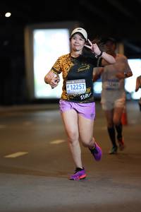 BIB: 12257
                            <button type="button" onclick="openModal(18662804)" class="btn btn-primary btn-sm float-right btn-popup" data-toggle="modal" data-target=".modal-high-quality">
                        <i class="fas fa-shopping-cart"></i> Add to Cart
                    </button>
                                            <button type="button" onclick="isThisMe(18662804, true)" class="btn btn-success btn-sm float-right btn-popup btn-isme hidden" data-toggle="tooltip" data-placement="bottom" title="นี่คือรูปของคุณใช่ไหม คลิกที่นี่เพื่อเอาเข้าอัลบั้ม">
                        <i class="fas fa-plus"></i> Add to album
                    </button>
                    <button type="button" onclick="isThisMe(18662804, false)" class="btn btn-warning btn-sm float-right btn-popup btn-isnotme hidden">
                        <i class="fas fa-ban"></i> Remove from album
                    </button>