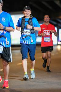 BIB: 12669, 12548
                            <button type="button" onclick="openModal(18760164)" class="btn btn-primary btn-sm float-right btn-popup" data-toggle="modal" data-target=".modal-high-quality">
                        <i class="fas fa-shopping-cart"></i> Add to Cart
                    </button>
                                            <button type="button" onclick="isThisMe(18760164, true)" class="btn btn-success btn-sm float-right btn-popup btn-isme hidden" data-toggle="tooltip" data-placement="bottom" title="นี่คือรูปของคุณใช่ไหม คลิกที่นี่เพื่อเอาเข้าอัลบั้ม">
                        <i class="fas fa-plus"></i> Add to album
                    </button>
                    <button type="button" onclick="isThisMe(18760164, false)" class="btn btn-warning btn-sm float-right btn-popup btn-isnotme hidden">
                        <i class="fas fa-ban"></i> Remove from album
                    </button>