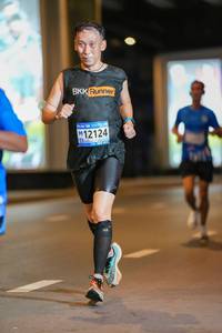 BIB: 12124
                            <button type="button" onclick="openModal(18750793)" class="btn btn-primary btn-sm float-right btn-popup" data-toggle="modal" data-target=".modal-high-quality">
                        <i class="fas fa-shopping-cart"></i> Add to Cart
                    </button>
                                            <button type="button" onclick="isThisMe(18750793, true)" class="btn btn-success btn-sm float-right btn-popup btn-isme hidden" data-toggle="tooltip" data-placement="bottom" title="นี่คือรูปของคุณใช่ไหม คลิกที่นี่เพื่อเอาเข้าอัลบั้ม">
                        <i class="fas fa-plus"></i> Add to album
                    </button>
                    <button type="button" onclick="isThisMe(18750793, false)" class="btn btn-warning btn-sm float-right btn-popup btn-isnotme hidden">
                        <i class="fas fa-ban"></i> Remove from album
                    </button>