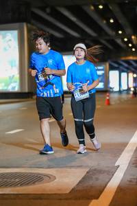 BIB: 130, 1306
                            <button type="button" onclick="openModal(18760951)" class="btn btn-primary btn-sm float-right btn-popup" data-toggle="modal" data-target=".modal-high-quality">
                        <i class="fas fa-shopping-cart"></i> Add to Cart
                    </button>
                                            <button type="button" onclick="isThisMe(18760951, true)" class="btn btn-success btn-sm float-right btn-popup btn-isme hidden" data-toggle="tooltip" data-placement="bottom" title="นี่คือรูปของคุณใช่ไหม คลิกที่นี่เพื่อเอาเข้าอัลบั้ม">
                        <i class="fas fa-plus"></i> Add to album
                    </button>
                    <button type="button" onclick="isThisMe(18760951, false)" class="btn btn-warning btn-sm float-right btn-popup btn-isnotme hidden">
                        <i class="fas fa-ban"></i> Remove from album
                    </button>