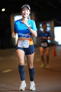 BIB: 12753
                            <button type="button" onclick="openModal(18669247)" class="btn btn-primary btn-sm float-right btn-popup" data-toggle="modal" data-target=".modal-high-quality">
                        <i class="fas fa-shopping-cart"></i> Add to Cart
                    </button>
                                            <button type="button" onclick="isThisMe(18669247, true)" class="btn btn-success btn-sm float-right btn-popup btn-isme hidden" data-toggle="tooltip" data-placement="bottom" title="นี่คือรูปของคุณใช่ไหม คลิกที่นี่เพื่อเอาเข้าอัลบั้ม">
                        <i class="fas fa-plus"></i> Add to album
                    </button>
                    <button type="button" onclick="isThisMe(18669247, false)" class="btn btn-warning btn-sm float-right btn-popup btn-isnotme hidden">
                        <i class="fas fa-ban"></i> Remove from album
                    </button>