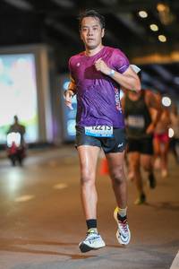 BIB: 221
                            <button type="button" onclick="openModal(18750902)" class="btn btn-primary btn-sm float-right btn-popup" data-toggle="modal" data-target=".modal-high-quality">
                        <i class="fas fa-shopping-cart"></i> Add to Cart
                    </button>
                                            <button type="button" onclick="isThisMe(18750902, true)" class="btn btn-success btn-sm float-right btn-popup btn-isme hidden" data-toggle="tooltip" data-placement="bottom" title="นี่คือรูปของคุณใช่ไหม คลิกที่นี่เพื่อเอาเข้าอัลบั้ม">
                        <i class="fas fa-plus"></i> Add to album
                    </button>
                    <button type="button" onclick="isThisMe(18750902, false)" class="btn btn-warning btn-sm float-right btn-popup btn-isnotme hidden">
                        <i class="fas fa-ban"></i> Remove from album
                    </button>