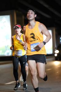 BIB: 12047, 1228
                            <button type="button" onclick="openModal(18660108)" class="btn btn-primary btn-sm float-right btn-popup" data-toggle="modal" data-target=".modal-high-quality">
                        <i class="fas fa-shopping-cart"></i> Add to Cart
                    </button>
                                            <button type="button" onclick="isThisMe(18660108, true)" class="btn btn-success btn-sm float-right btn-popup btn-isme hidden" data-toggle="tooltip" data-placement="bottom" title="นี่คือรูปของคุณใช่ไหม คลิกที่นี่เพื่อเอาเข้าอัลบั้ม">
                        <i class="fas fa-plus"></i> Add to album
                    </button>
                    <button type="button" onclick="isThisMe(18660108, false)" class="btn btn-warning btn-sm float-right btn-popup btn-isnotme hidden">
                        <i class="fas fa-ban"></i> Remove from album
                    </button>