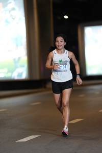 BIB: 2101
                            <button type="button" onclick="openModal(18657698)" class="btn btn-primary btn-sm float-right btn-popup" data-toggle="modal" data-target=".modal-high-quality">
                        <i class="fas fa-shopping-cart"></i> Add to Cart
                    </button>
                                            <button type="button" onclick="isThisMe(18657698, true)" class="btn btn-success btn-sm float-right btn-popup btn-isme hidden" data-toggle="tooltip" data-placement="bottom" title="นี่คือรูปของคุณใช่ไหม คลิกที่นี่เพื่อเอาเข้าอัลบั้ม">
                        <i class="fas fa-plus"></i> Add to album
                    </button>
                    <button type="button" onclick="isThisMe(18657698, false)" class="btn btn-warning btn-sm float-right btn-popup btn-isnotme hidden">
                        <i class="fas fa-ban"></i> Remove from album
                    </button>