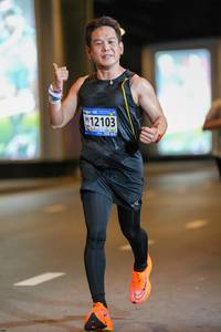 BIB: 12103, 100
                            <button type="button" onclick="openModal(18749556)" class="btn btn-primary btn-sm float-right btn-popup" data-toggle="modal" data-target=".modal-high-quality">
                        <i class="fas fa-shopping-cart"></i> Add to Cart
                    </button>
                                            <button type="button" onclick="isThisMe(18749556, true)" class="btn btn-success btn-sm float-right btn-popup btn-isme hidden" data-toggle="tooltip" data-placement="bottom" title="นี่คือรูปของคุณใช่ไหม คลิกที่นี่เพื่อเอาเข้าอัลบั้ม">
                        <i class="fas fa-plus"></i> Add to album
                    </button>
                    <button type="button" onclick="isThisMe(18749556, false)" class="btn btn-warning btn-sm float-right btn-popup btn-isnotme hidden">
                        <i class="fas fa-ban"></i> Remove from album
                    </button>