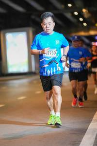 BIB: 2750
                            <button type="button" onclick="openModal(18757447)" class="btn btn-primary btn-sm float-right btn-popup" data-toggle="modal" data-target=".modal-high-quality">
                        <i class="fas fa-shopping-cart"></i> Add to Cart
                    </button>
                                            <button type="button" onclick="isThisMe(18757447, true)" class="btn btn-success btn-sm float-right btn-popup btn-isme hidden" data-toggle="tooltip" data-placement="bottom" title="นี่คือรูปของคุณใช่ไหม คลิกที่นี่เพื่อเอาเข้าอัลบั้ม">
                        <i class="fas fa-plus"></i> Add to album
                    </button>
                    <button type="button" onclick="isThisMe(18757447, false)" class="btn btn-warning btn-sm float-right btn-popup btn-isnotme hidden">
                        <i class="fas fa-ban"></i> Remove from album
                    </button>