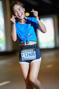 BIB: 12600
                            <button type="button" onclick="openModal(18759973)" class="btn btn-primary btn-sm float-right btn-popup" data-toggle="modal" data-target=".modal-high-quality">
                        <i class="fas fa-shopping-cart"></i> Add to Cart
                    </button>
                                            <button type="button" onclick="isThisMe(18759973, true)" class="btn btn-success btn-sm float-right btn-popup btn-isme hidden" data-toggle="tooltip" data-placement="bottom" title="นี่คือรูปของคุณใช่ไหม คลิกที่นี่เพื่อเอาเข้าอัลบั้ม">
                        <i class="fas fa-plus"></i> Add to album
                    </button>
                    <button type="button" onclick="isThisMe(18759973, false)" class="btn btn-warning btn-sm float-right btn-popup btn-isnotme hidden">
                        <i class="fas fa-ban"></i> Remove from album
                    </button>