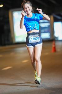 BIB: 12600
                            <button type="button" onclick="openModal(18759964)" class="btn btn-primary btn-sm float-right btn-popup" data-toggle="modal" data-target=".modal-high-quality">
                        <i class="fas fa-shopping-cart"></i> Add to Cart
                    </button>
                                            <button type="button" onclick="isThisMe(18759964, true)" class="btn btn-success btn-sm float-right btn-popup btn-isme hidden" data-toggle="tooltip" data-placement="bottom" title="นี่คือรูปของคุณใช่ไหม คลิกที่นี่เพื่อเอาเข้าอัลบั้ม">
                        <i class="fas fa-plus"></i> Add to album
                    </button>
                    <button type="button" onclick="isThisMe(18759964, false)" class="btn btn-warning btn-sm float-right btn-popup btn-isnotme hidden">
                        <i class="fas fa-ban"></i> Remove from album
                    </button>