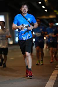 BIB: 2687
                            <button type="button" onclick="openModal(18668931)" class="btn btn-primary btn-sm float-right btn-popup" data-toggle="modal" data-target=".modal-high-quality">
                        <i class="fas fa-shopping-cart"></i> Add to Cart
                    </button>
                                            <button type="button" onclick="isThisMe(18668931, true)" class="btn btn-success btn-sm float-right btn-popup btn-isme hidden" data-toggle="tooltip" data-placement="bottom" title="นี่คือรูปของคุณใช่ไหม คลิกที่นี่เพื่อเอาเข้าอัลบั้ม">
                        <i class="fas fa-plus"></i> Add to album
                    </button>
                    <button type="button" onclick="isThisMe(18668931, false)" class="btn btn-warning btn-sm float-right btn-popup btn-isnotme hidden">
                        <i class="fas fa-ban"></i> Remove from album
                    </button>