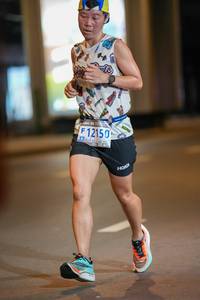 BIB: 12150
                            <button type="button" onclick="openModal(18750295)" class="btn btn-primary btn-sm float-right btn-popup" data-toggle="modal" data-target=".modal-high-quality">
                        <i class="fas fa-shopping-cart"></i> Add to Cart
                    </button>
                                            <button type="button" onclick="isThisMe(18750295, true)" class="btn btn-success btn-sm float-right btn-popup btn-isme hidden" data-toggle="tooltip" data-placement="bottom" title="นี่คือรูปของคุณใช่ไหม คลิกที่นี่เพื่อเอาเข้าอัลบั้ม">
                        <i class="fas fa-plus"></i> Add to album
                    </button>
                    <button type="button" onclick="isThisMe(18750295, false)" class="btn btn-warning btn-sm float-right btn-popup btn-isnotme hidden">
                        <i class="fas fa-ban"></i> Remove from album
                    </button>