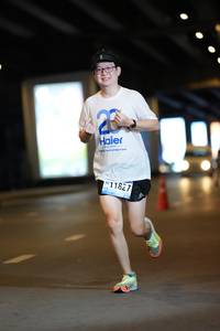 BIB: 11827
                            <button type="button" onclick="openModal(18659695)" class="btn btn-primary btn-sm float-right btn-popup" data-toggle="modal" data-target=".modal-high-quality">
                        <i class="fas fa-shopping-cart"></i> Add to Cart
                    </button>
                                            <button type="button" onclick="isThisMe(18659695, true)" class="btn btn-success btn-sm float-right btn-popup btn-isme hidden" data-toggle="tooltip" data-placement="bottom" title="นี่คือรูปของคุณใช่ไหม คลิกที่นี่เพื่อเอาเข้าอัลบั้ม">
                        <i class="fas fa-plus"></i> Add to album
                    </button>
                    <button type="button" onclick="isThisMe(18659695, false)" class="btn btn-warning btn-sm float-right btn-popup btn-isnotme hidden">
                        <i class="fas fa-ban"></i> Remove from album
                    </button>